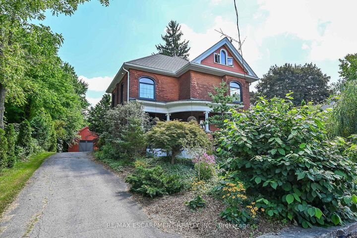 2074 Governors Road — photo 1