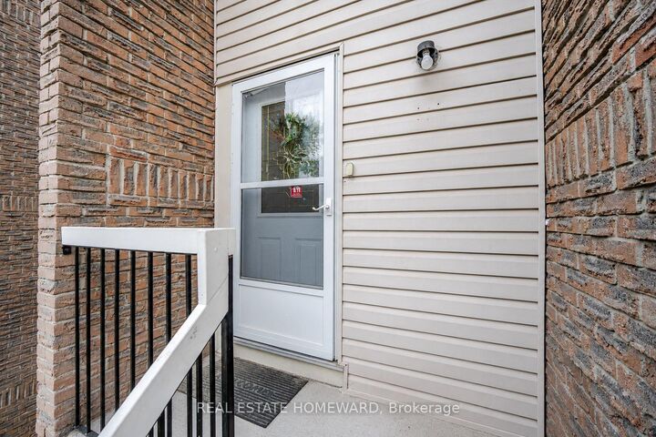Property Photo: 1360 Glenanna Road 17A ON L1V 2T5