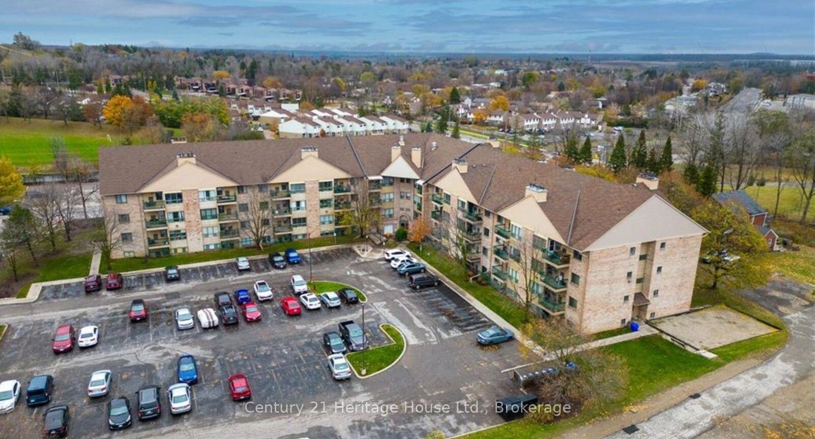 Property Photo:  15 Hofstetter Avenue 318  ON N2A 3Z7 