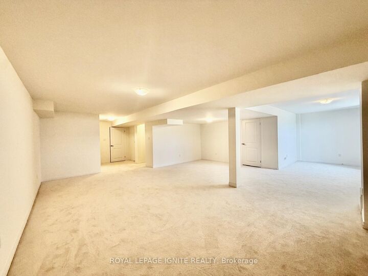 Property Photo: 551 Hudson Street ON L4R 0J2
