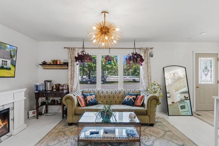 Property Photo:  31 Caroline Street  ON L1A 1Y6 