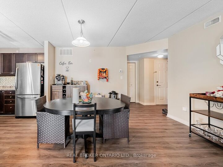 Photo de la propriété:  1491 Maple Avenue 314  ON L9T 0B8 