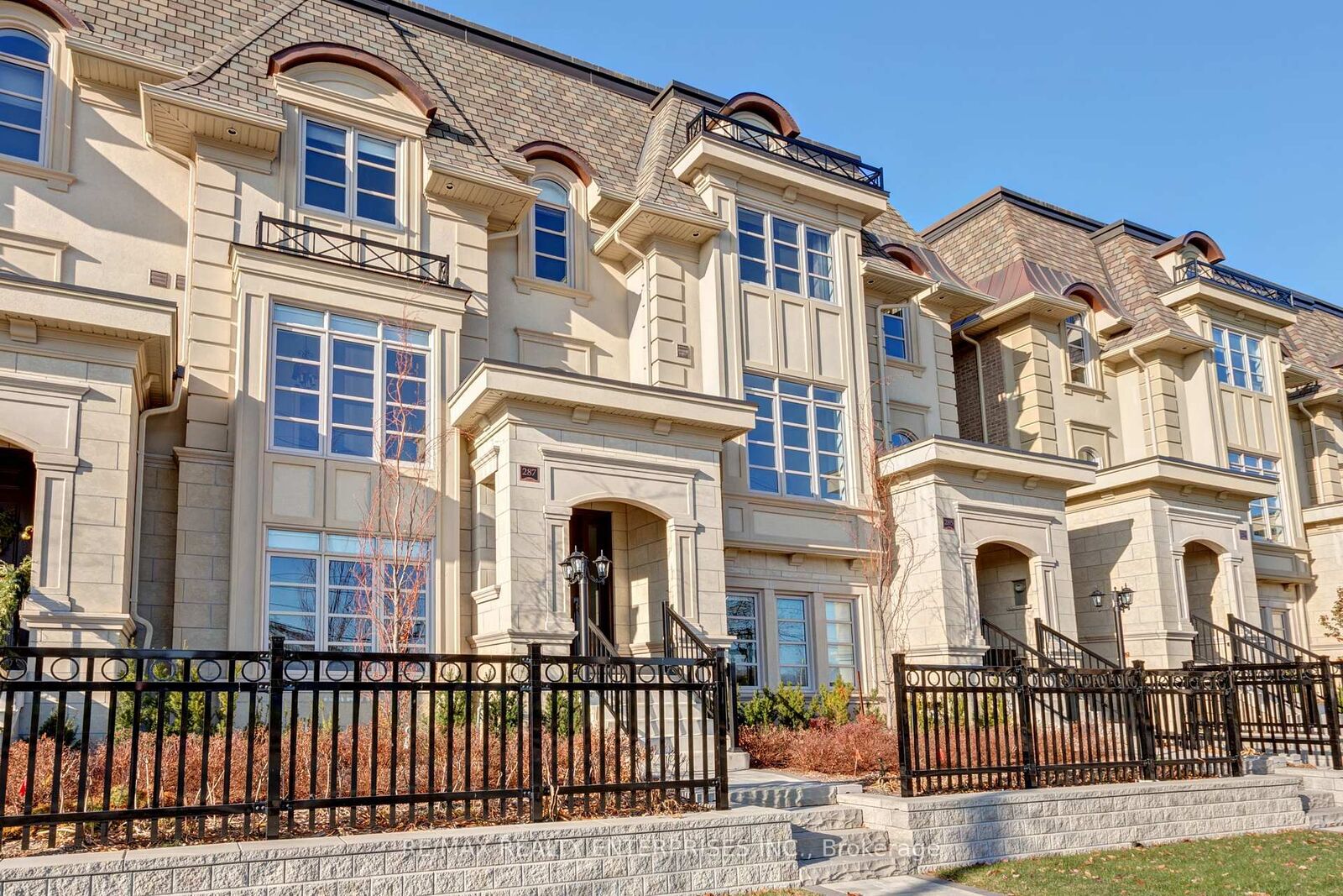 Property Photo:  287 Rebecca Street  ON L6K 0G9 