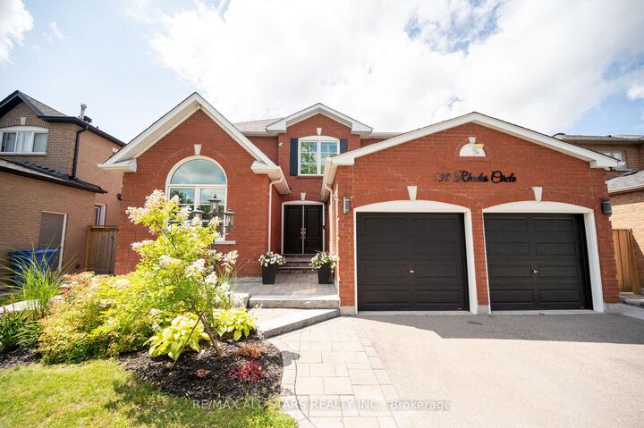 Property Photo: 139 Rhodes Circle ON L3X 1V2