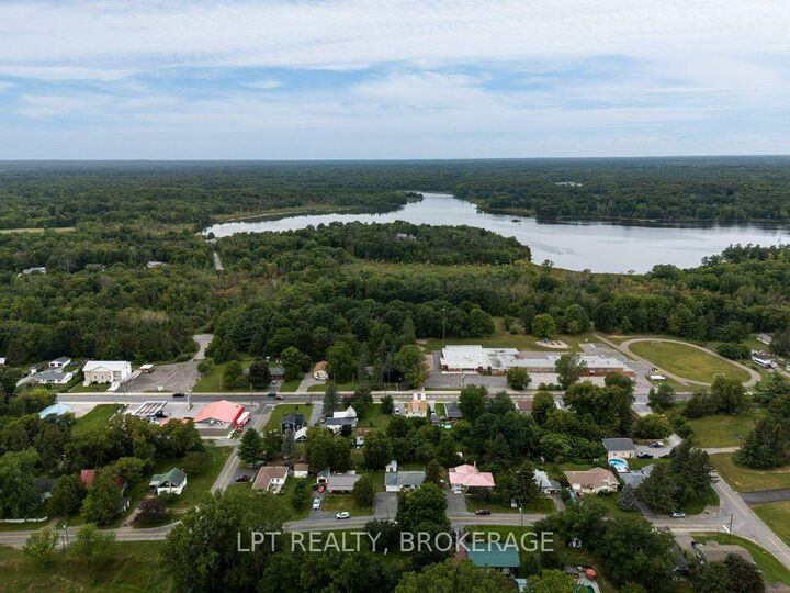 6175 Lakeview Drive — photo 1