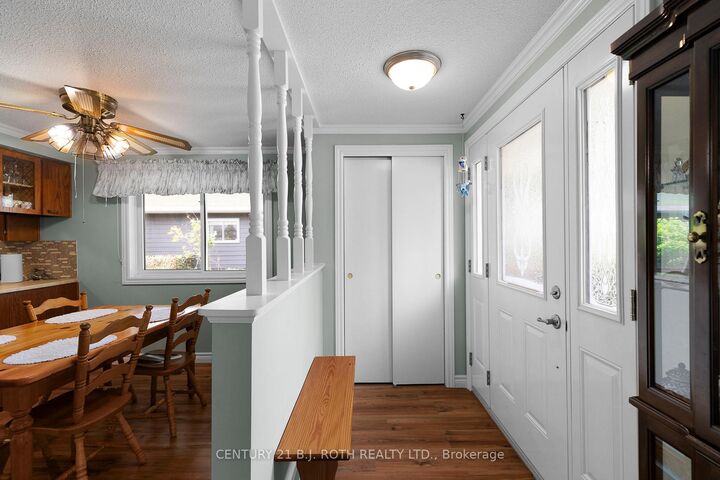 Property Photo: 19 Maple Crescent ON L0L 1T0