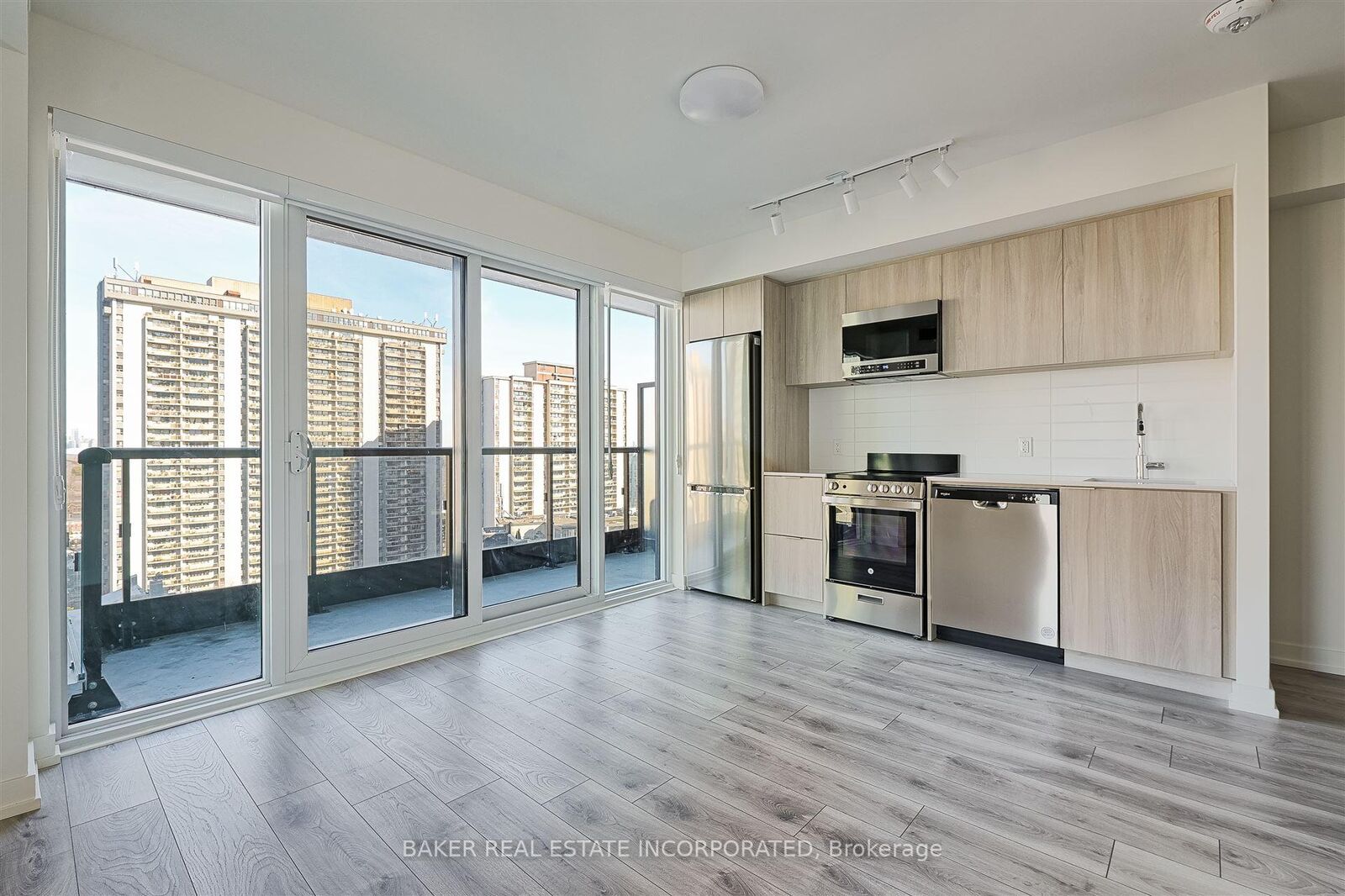 Property Photo: 223 Redpath Avenue 1508 ON M4P 0E8