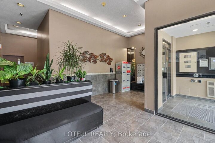 Property Photo: 99 Holland Avenue 605 ON K1Y 0Y1