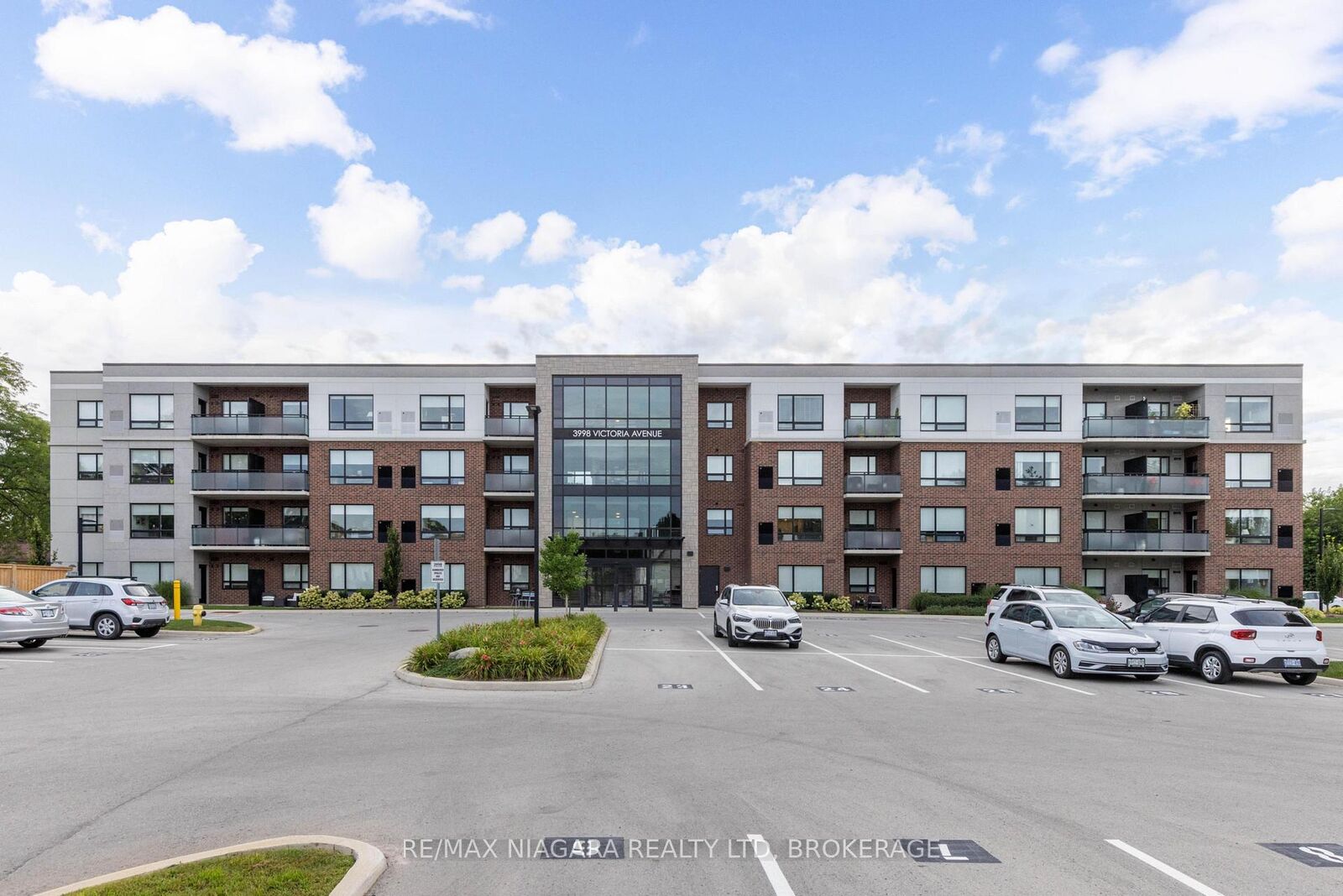 Property Photo:  3998 Victoria Avenue 101  ON L0R 2C0 