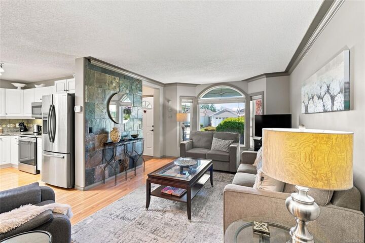 Property Photo:  4039 Valewood Dr  BC V9T 1S9 