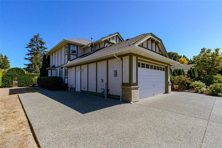 Property Photo: 9243 Mainwaring Rd BC V8L 1J9