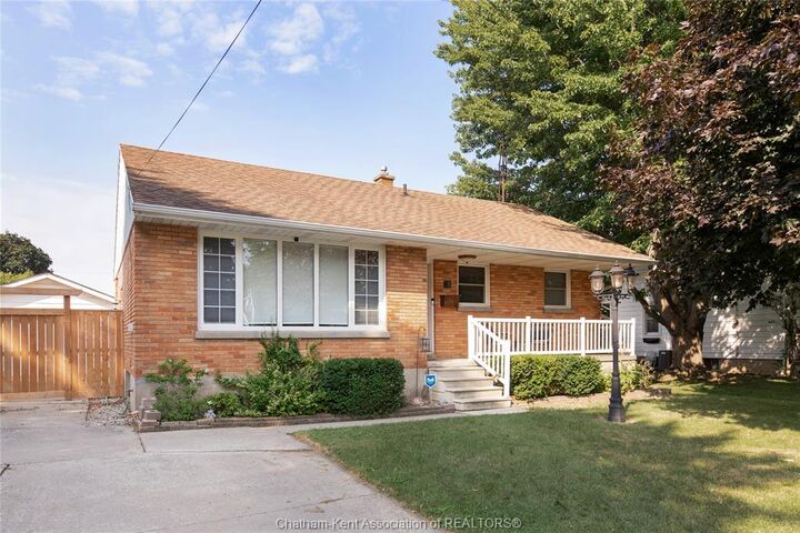 26 Canterbury Street — photo 1