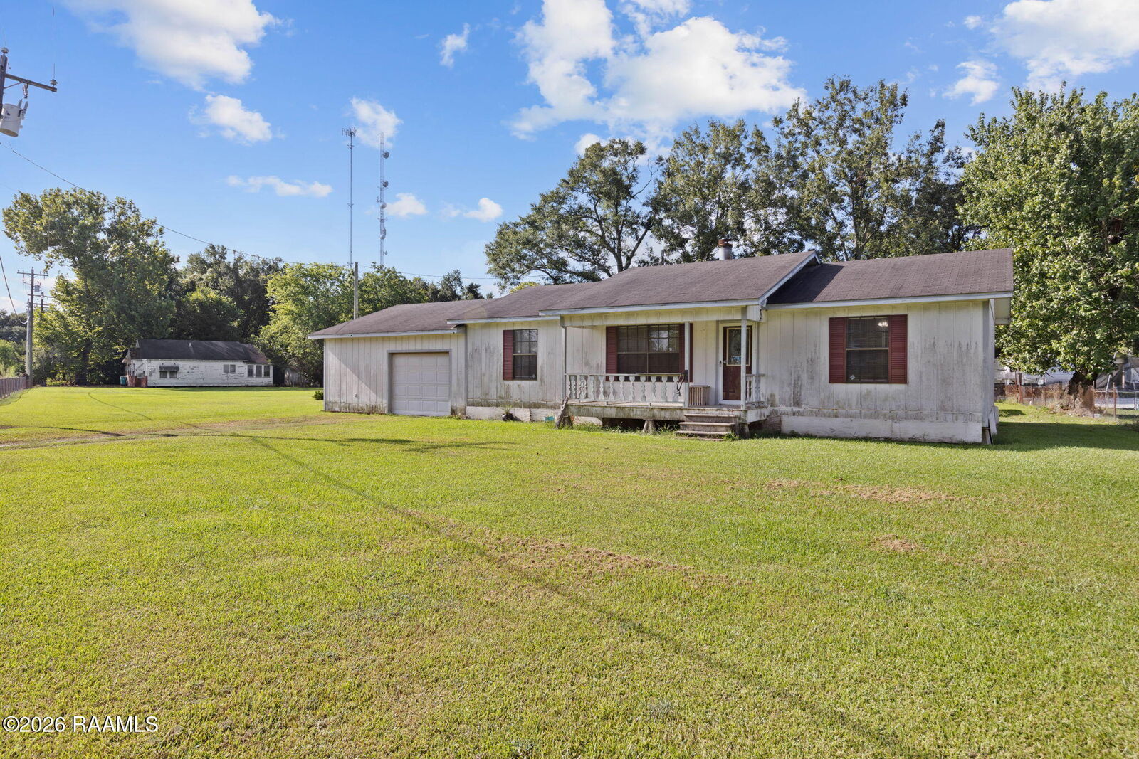 Property Photo:  2014 Pebble Road  LA 70570 