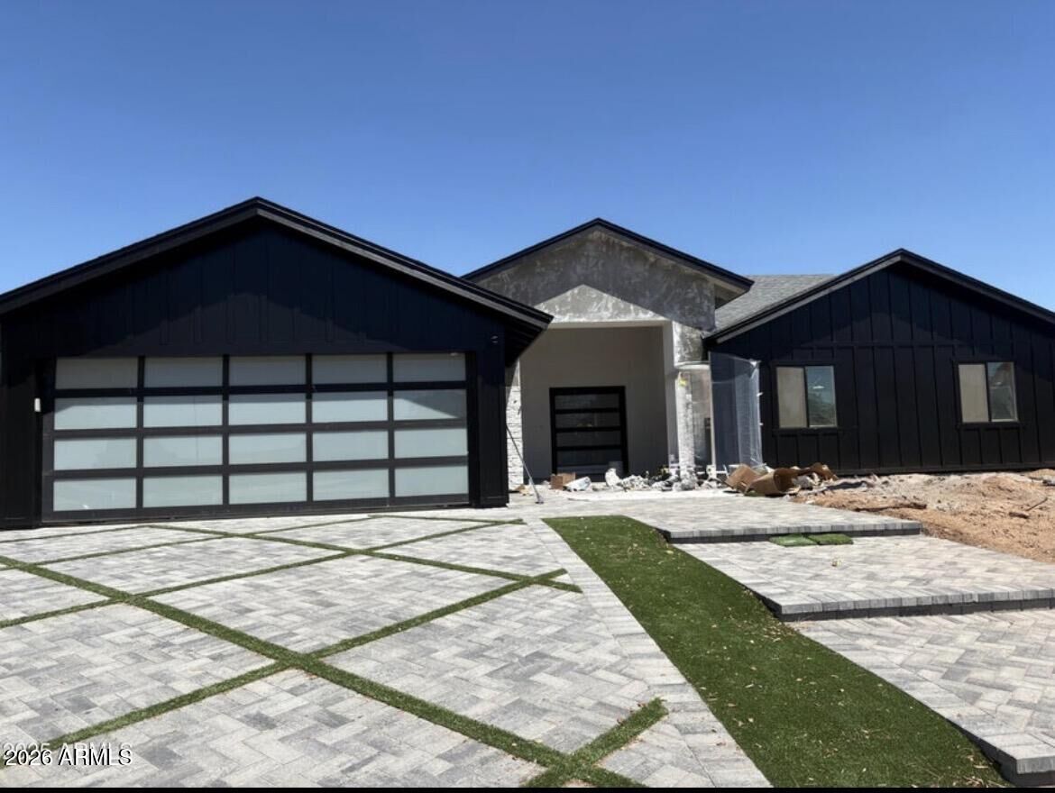 Property Photo:  1739 N Silverado --  AZ 85205 