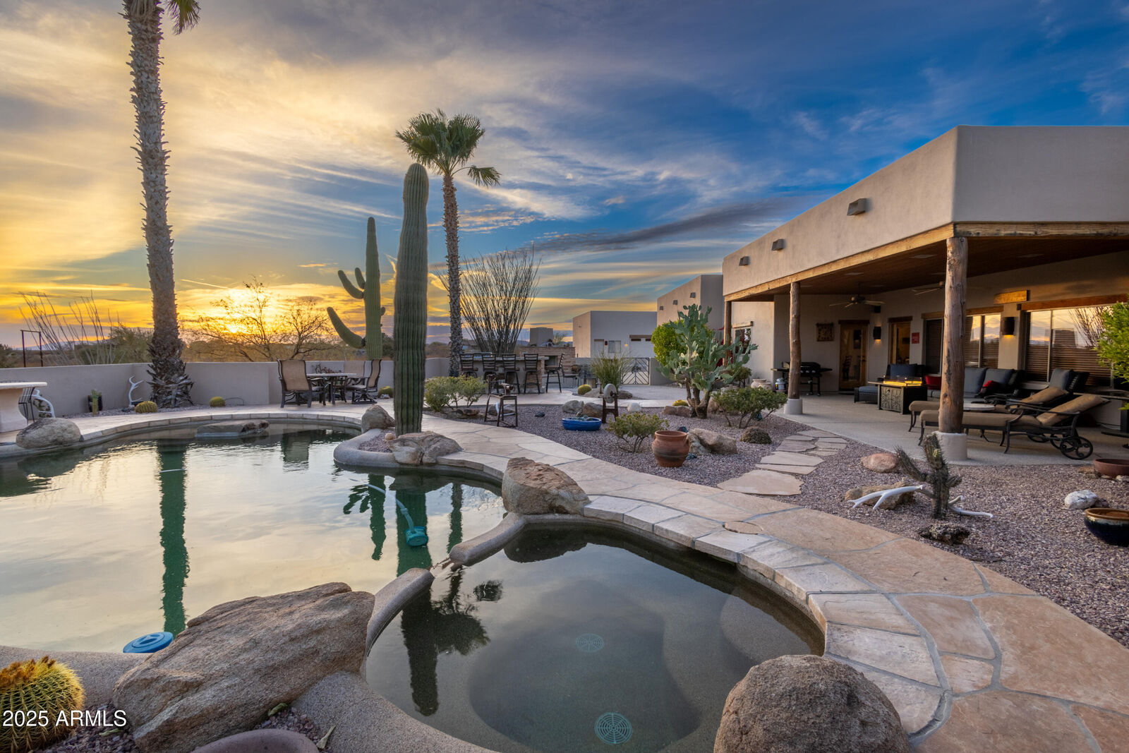 Property Photo:  21675 W Date Creek Road  AZ 85390 