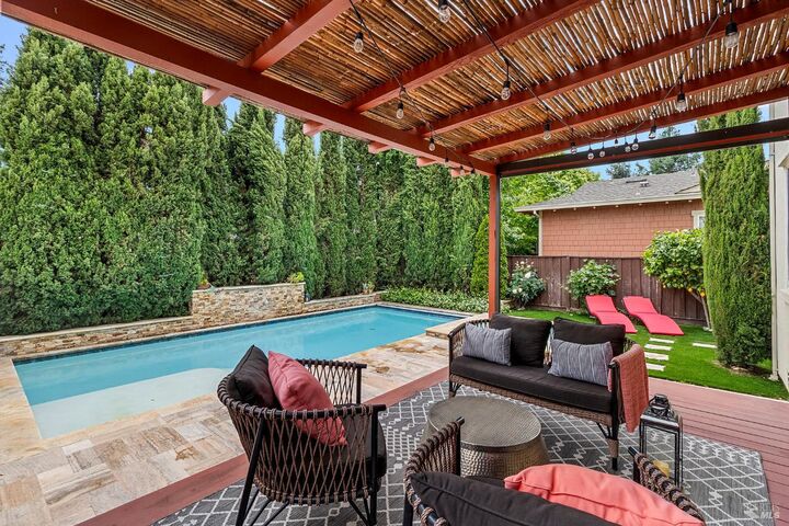 Property Photo: 405 Brockman Lane CA 95476