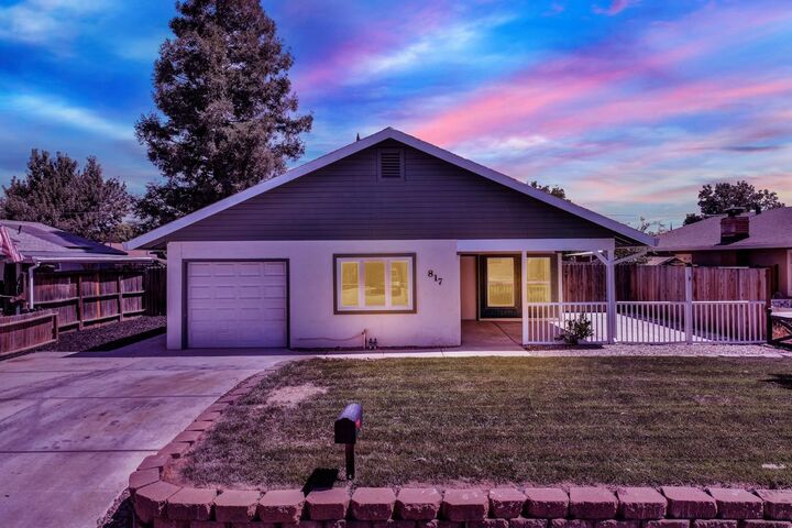 Property Photo:  817 Jefferson  CA 95694 