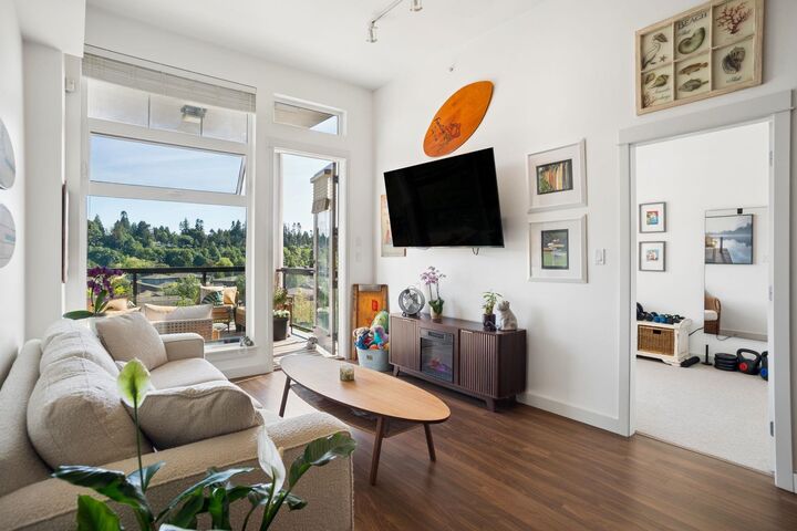 Property Photo: 5055 Springs Boulevard 514 BC V4M 0A5