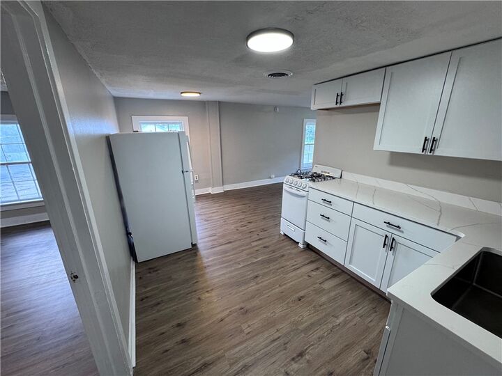 Property Photo:  5711 W Henrietta  NY 14586 