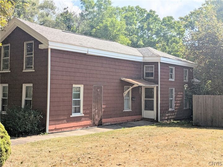 Property Photo:  602 Cypress Street  NY 13088 