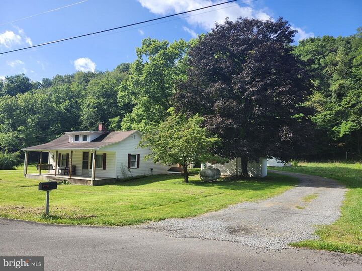 Property Photo:  497 Dry Run Rd.  WV 26710 