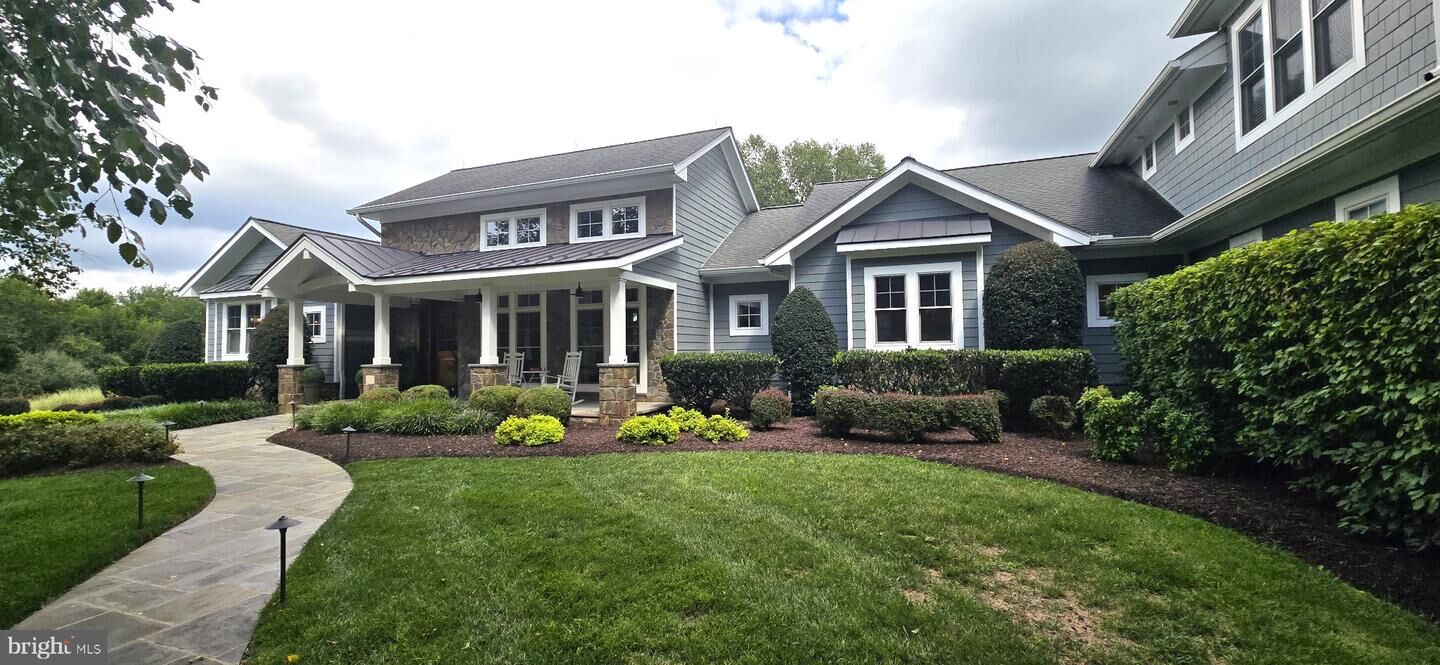 Property Photo: 20070 Gleedsville Road VA 20175