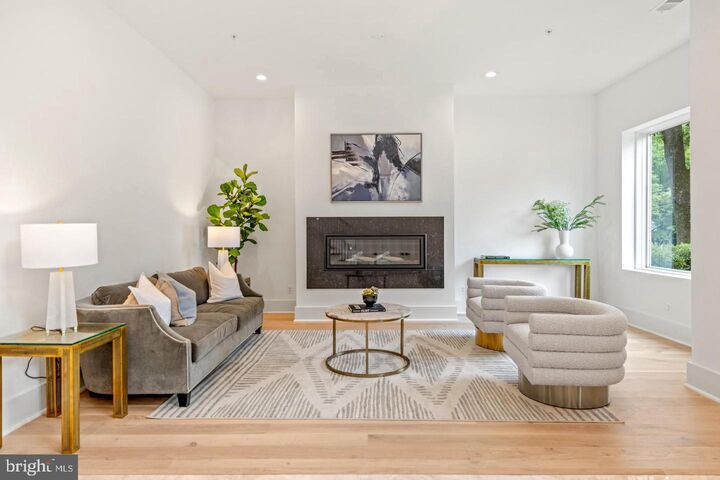 Property Photo: 8609 Woodbrook Lane MD 20815