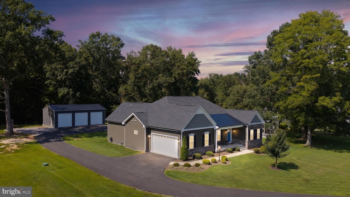 Property Photo:  9409 Signature Way  VA 22407 