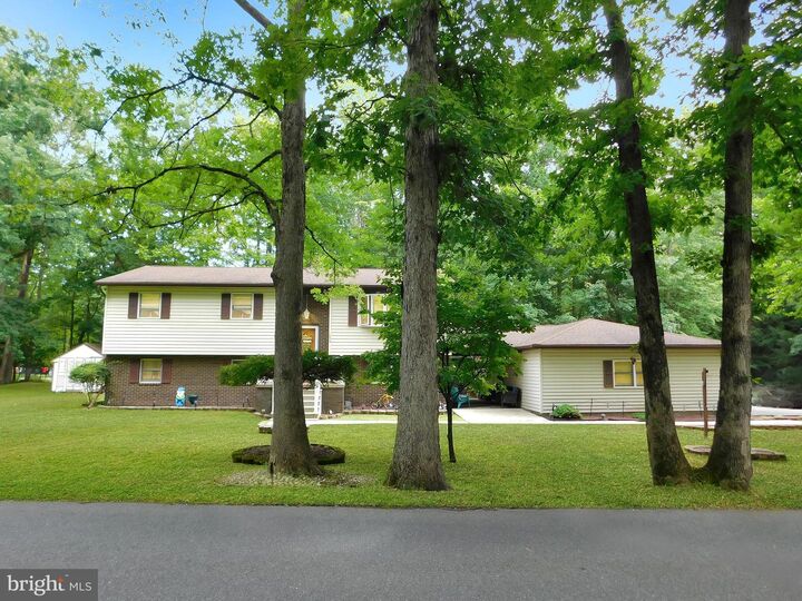 Property Photo: 154 Lake Drive PA 18240