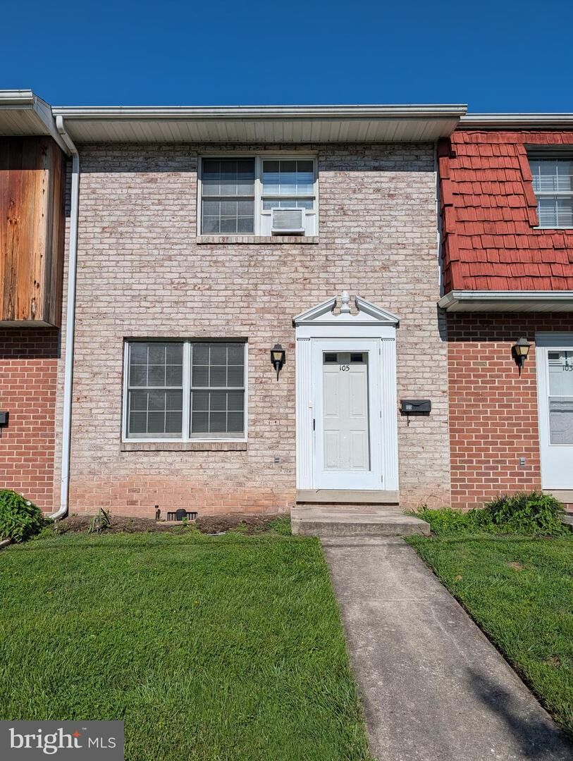 Property Photo: 105 Ridge Avenue PA 17325