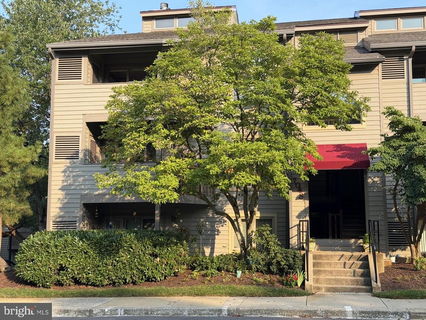 Property Photo:  7048 Harbour Village Court T2  MD 21403 