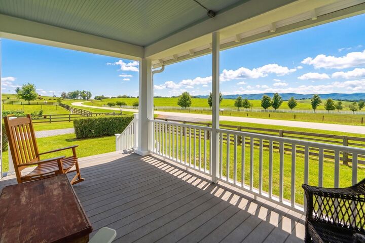 Property Photo:  3392 Middlebrook Rd  VA 24401 
