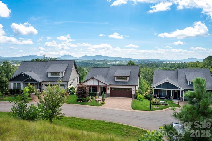 Property Photo: 16 Britton Knoll Pass NC 28704