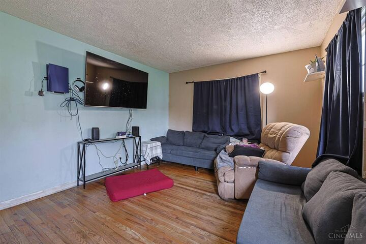 Property Photo:  4123 Hoffman Avenue  OH 45236 