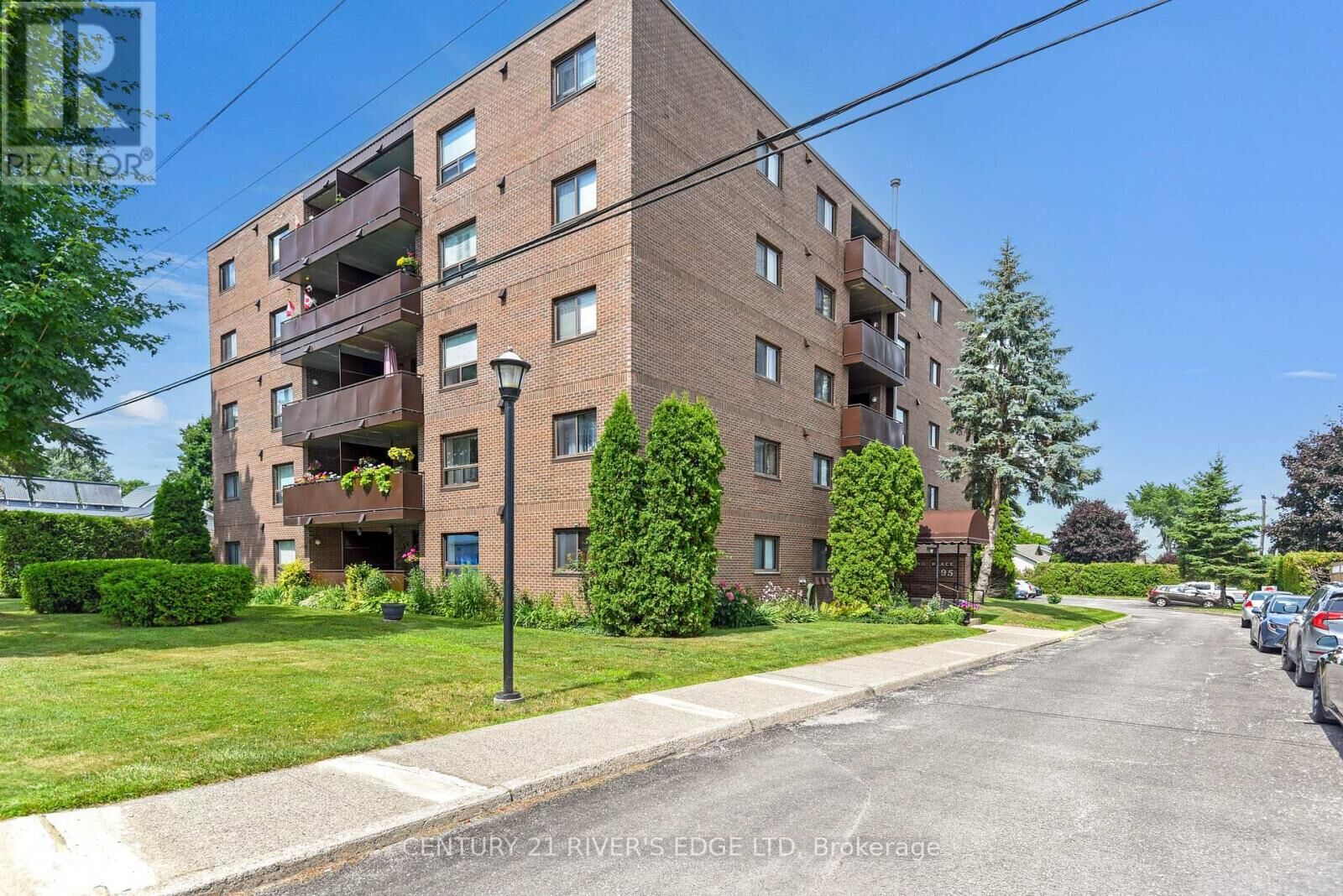 Property Photo:  95 Windsor Drive 505  ON K6V 3H7 