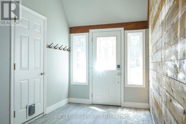 Property Photo: 3204 Saint Paul Avenue Main Floor ON L2J 2M1