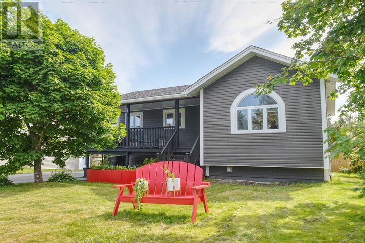 13 Stonewall Drive — photo 1