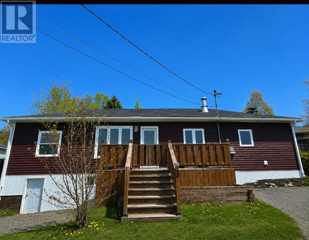 Property Photo:  3 Rosedale Avenue  NL A2B 1H4 