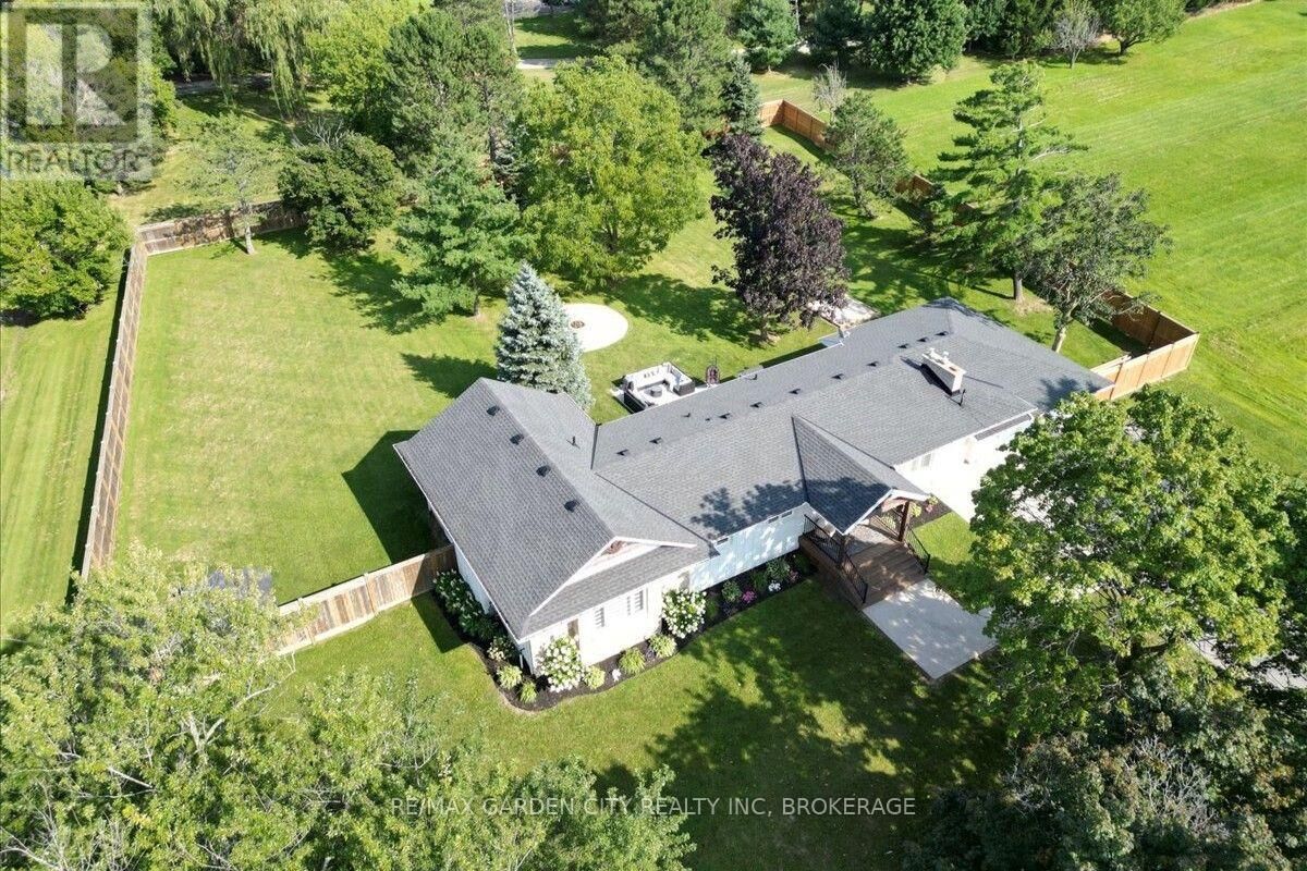 Property Photo:  1581 Rice Road  ON L0S 1E6 