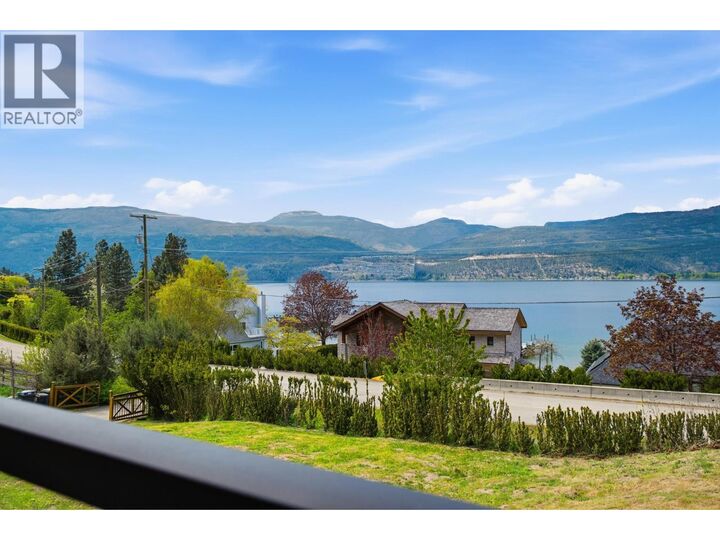 Property Photo: 16475 Carrs Landing Road BC V4V 1C3