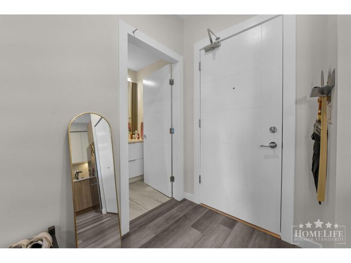 Property Photo:  20695 Eastleigh Crescent 511  BC V3A 0P7 