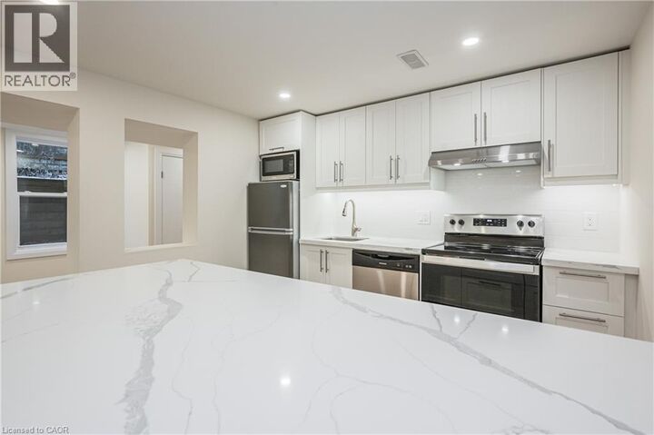 348 Forest Hill Drive Lower — photo 1