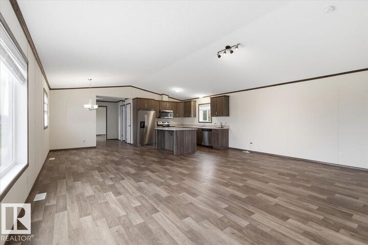 Property Photo:  1409 Twp Rd 502  AB T0C 2P0 