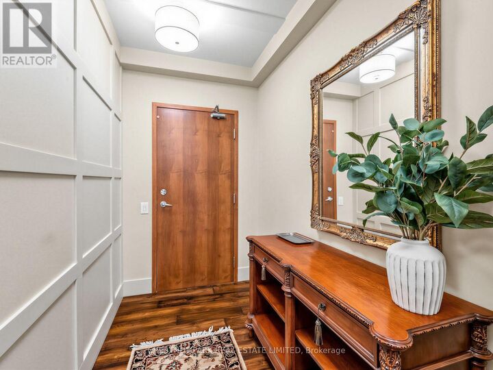 Property Photo:  500 Queens Quay 318W  ON M5V 3K8 
