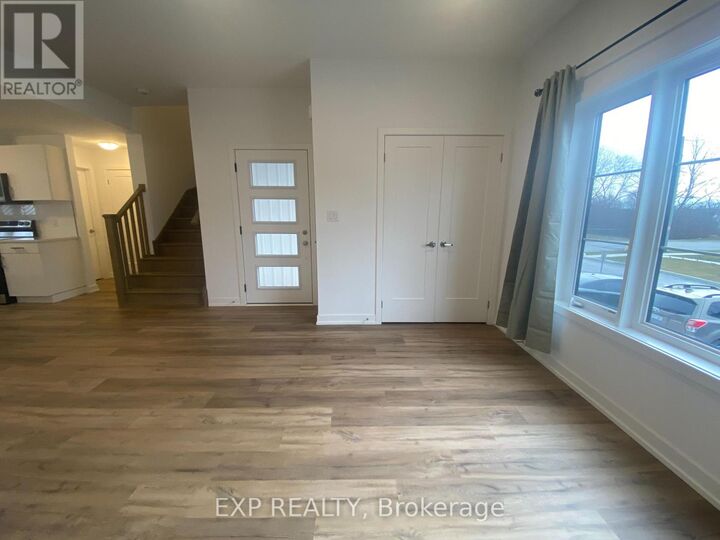 Property Photo: 4263 Fourth Avenue 222 ON L2E 0C2