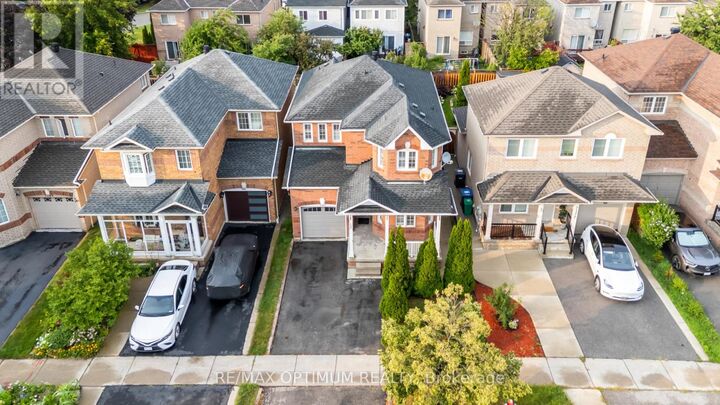 Property Photo: 7181 Tabbyman Walk ON L5W 1K4