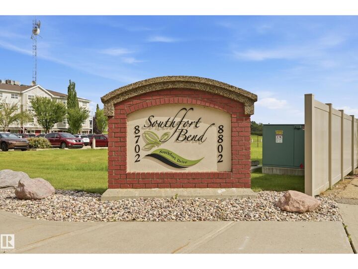 Property Photo:  #426 8802 Southfort Dr  AB T8L 4R6 