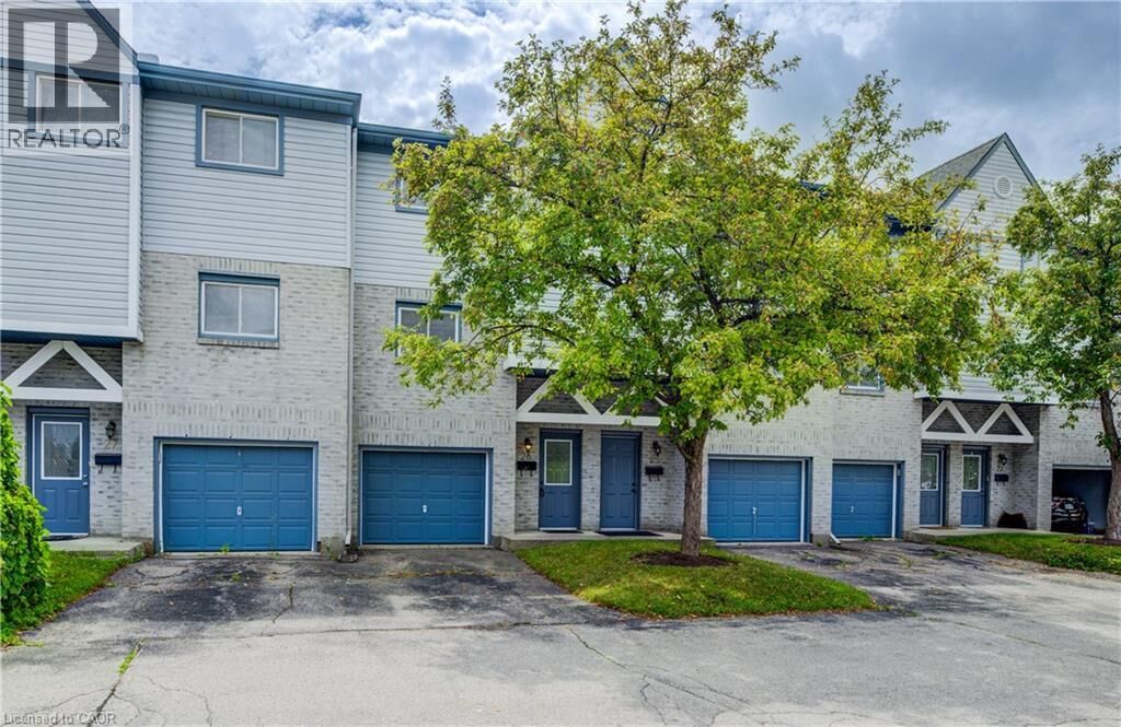 Property Photo:  589 Beechwood Drive 26  ON N2T 2K9 