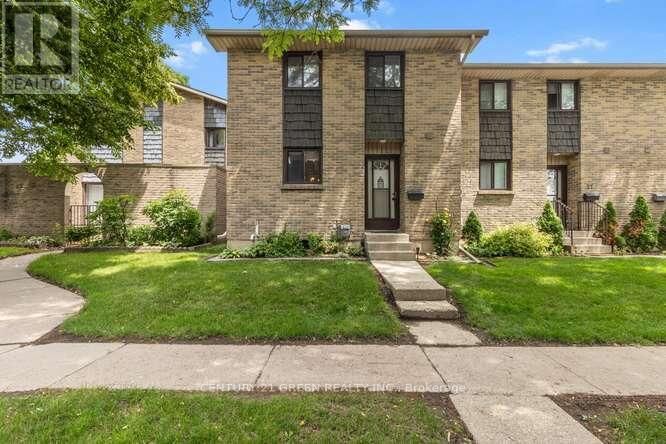 Property Photo: 474 Southdale Road East 28 ON N6E 1A4