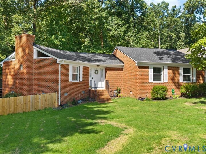 Property Photo: 12724 S Chester Road VA 23831